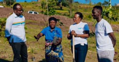 Mu karere ka Kamonyi Prime Life insurance yateye ibiti bisaga 1400